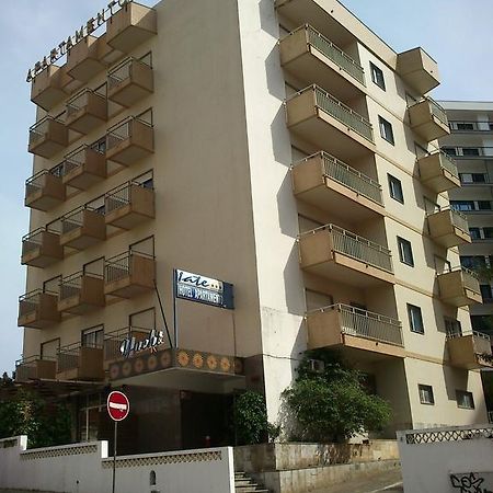 Hotel Apartamento Iate Portimao Bagian luar foto