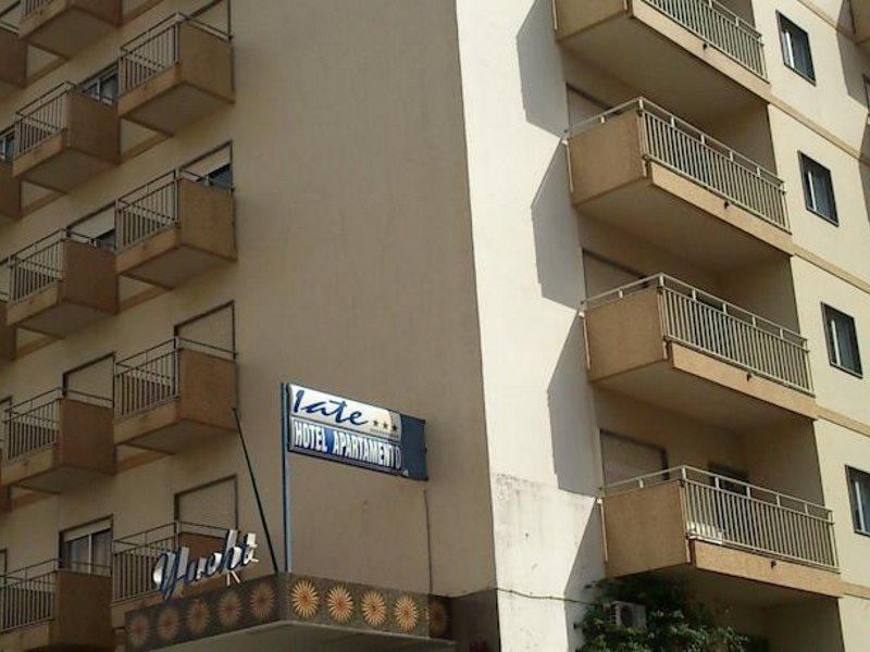 Hotel Apartamento Iate Portimao Bagian luar foto