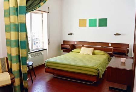 Hotel Apartamento Iate Portimao Bagian luar foto